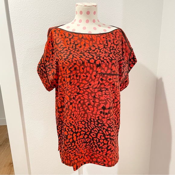 Marc By Marc Jacobs Tops - Marc by Marc Jacobs Silk Leopard Women’s Top Blouse Medium